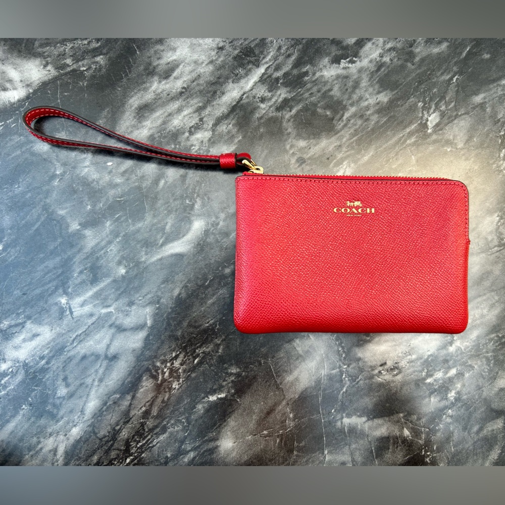 Coach Corner Zip Wristlet